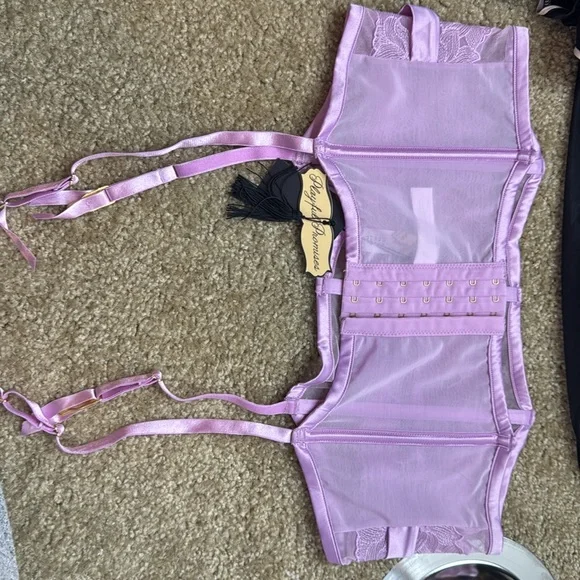 Playful promise - Picture 10 of 11